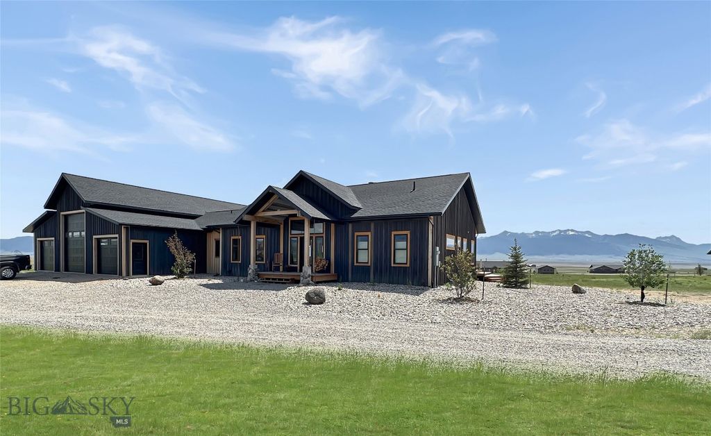 8 Montana Way, Ennis, MT 59729