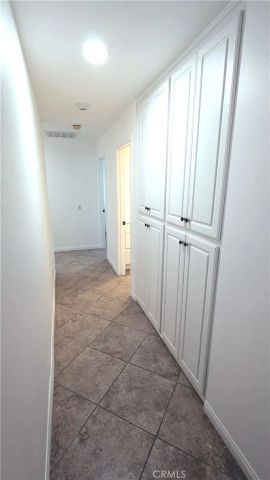 718 Via La Paloma, Riverside, CA 92507