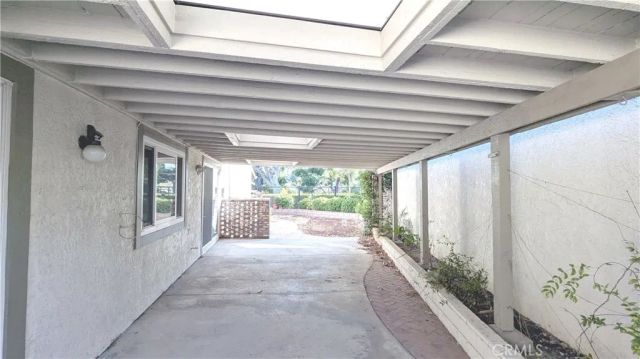 718 Via La Paloma, Riverside, CA 92507