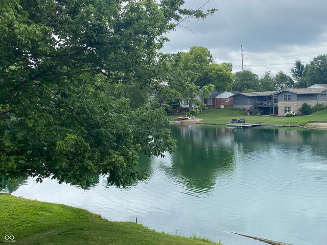 303 Sunset Drive, Columbus, IN 47201