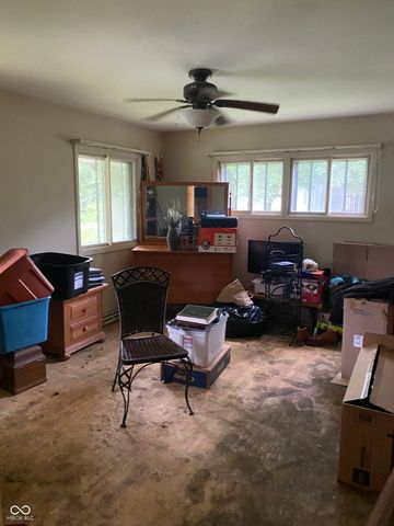 303 Sunset Drive, Columbus, IN 47201