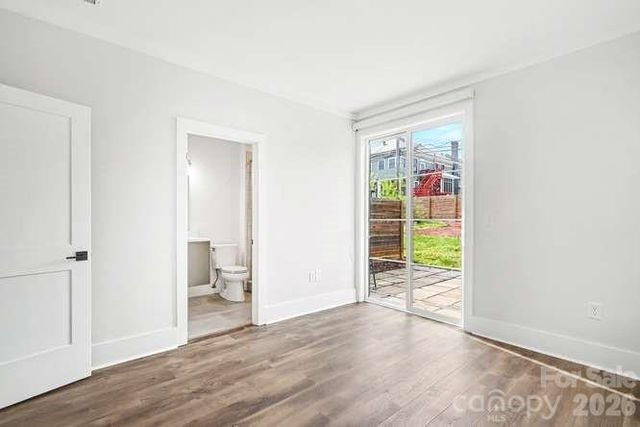 1300 E 10th Street 11, Charlotte, NC 28204