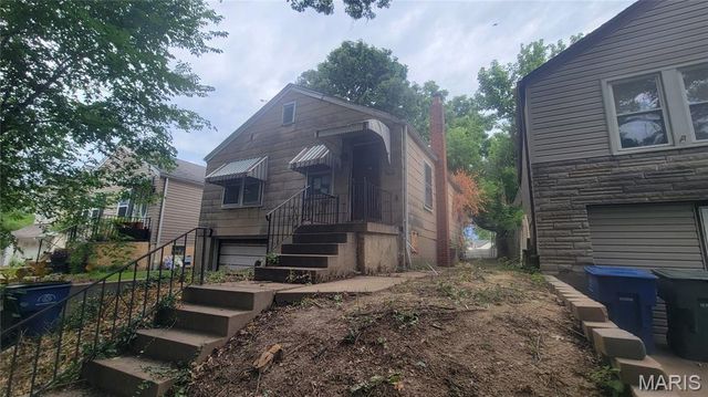 7161 Lindenwood Place, St Louis, MO 63109