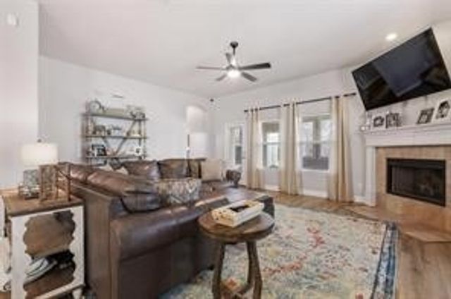 1305 Stone Mountain Parkway, Aubrey, TX 76227