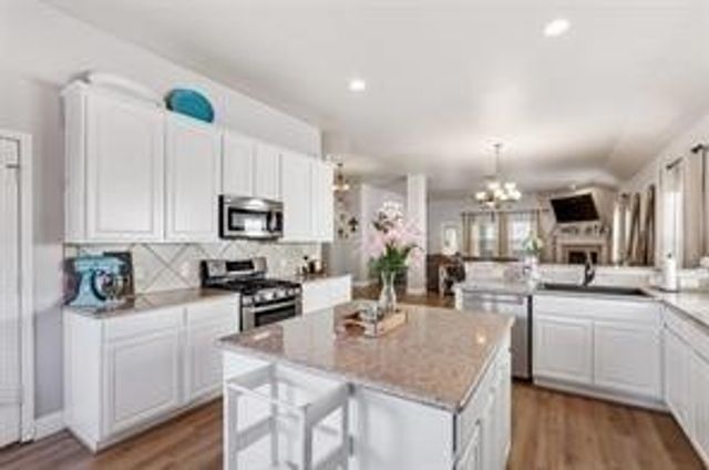 1305 Stone Mountain Parkway, Aubrey, TX 76227