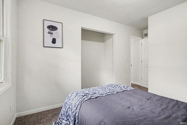 52283 Reynolds Drive, Bristol, IN 46507
