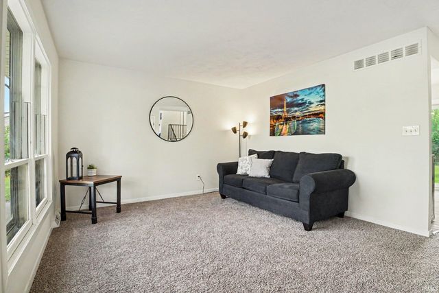 52283 Reynolds Drive, Bristol, IN 46507