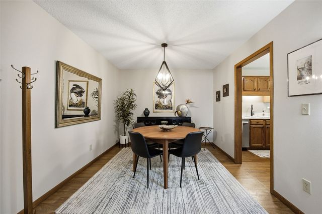 4330 Westchester Drive NE A, Cedar Rapids, IA 52402
