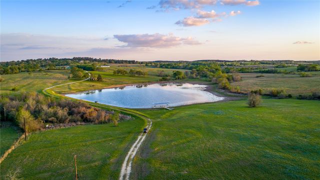 5701 Bovista Road, Navasota, TX 77868