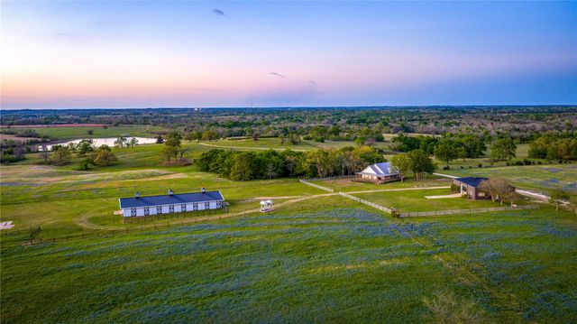 5701 Bovista Road, Navasota, TX 77868