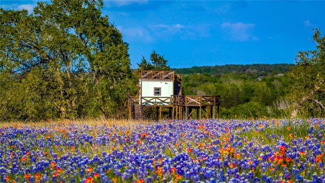 5701 Bovista Road, Navasota, TX 77868