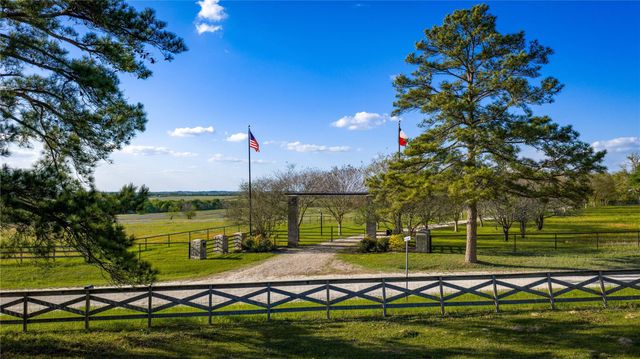 5701 Bovista Road, Navasota, TX 77868