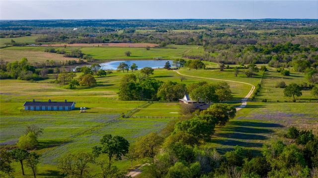 5701 Bovista Road, Navasota, TX 77868