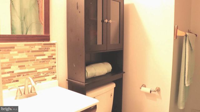 1701 ROLLINS PL, Capitol Heights, MD 20743