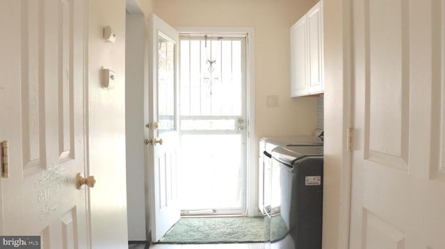 1701 ROLLINS PL, Capitol Heights, MD 20743