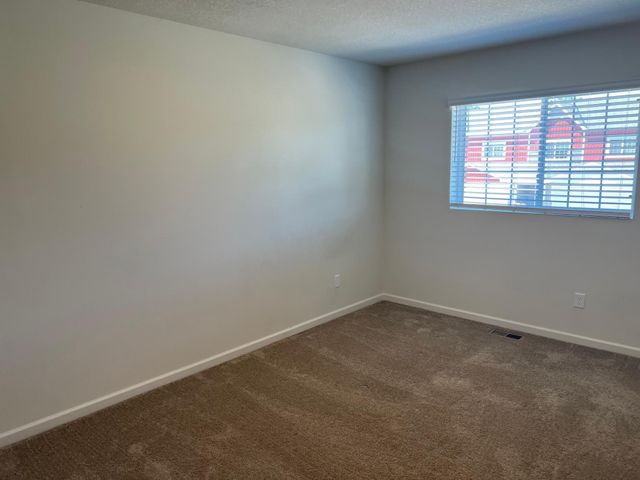 8520 Gateway Circle, Monticello, MN 55362