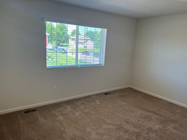8520 Gateway Circle, Monticello, MN 55362