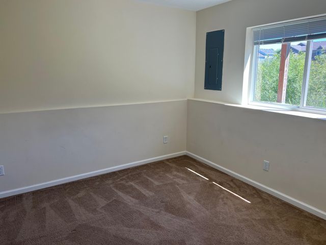 8520 Gateway Circle, Monticello, MN 55362