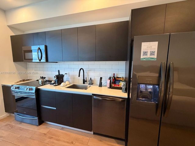 398 NE 5th St 4216, Miami, FL 33132