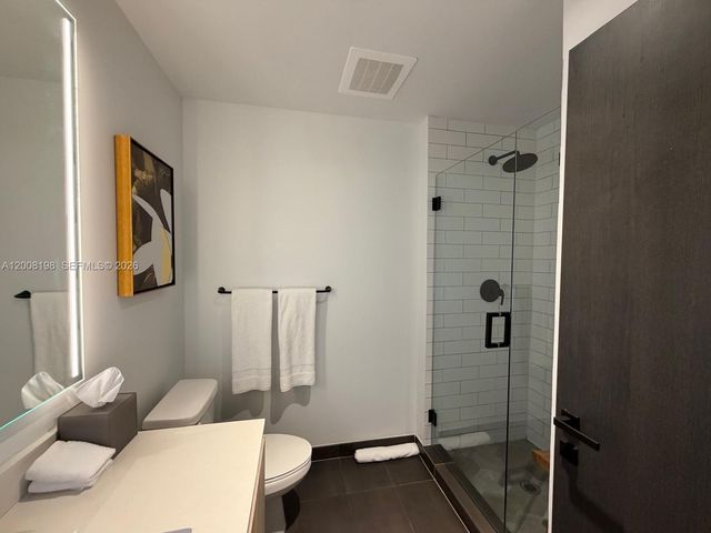 398 NE 5th St 4216, Miami, FL 33132