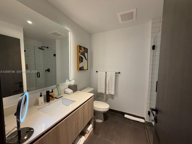 398 NE 5th St 4216, Miami, FL 33132