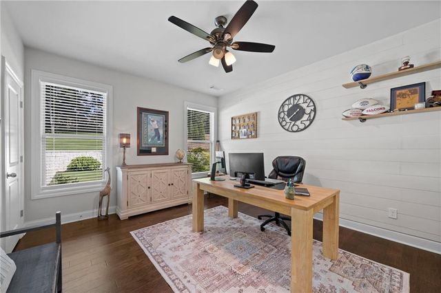 2440 Sunflower Drive, Hoschton, GA 30548