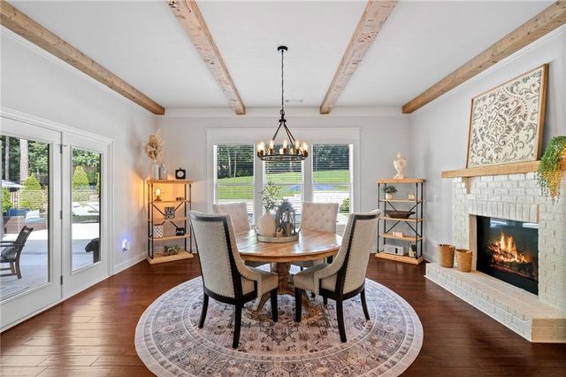 2440 Sunflower Drive, Hoschton, GA 30548