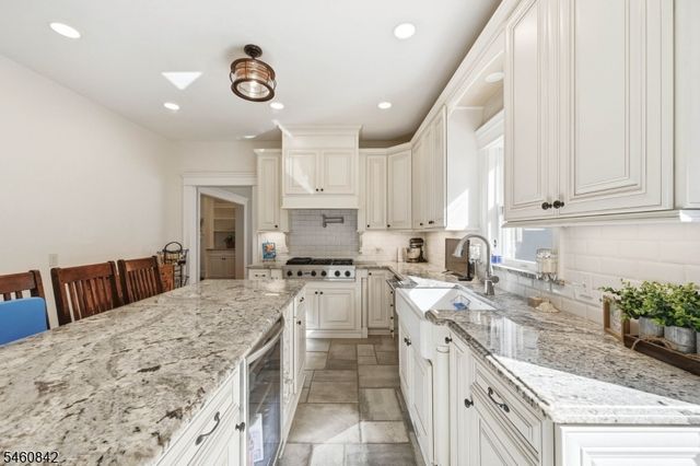 50 Ancora Rd, West Milford Twp., NJ 07421