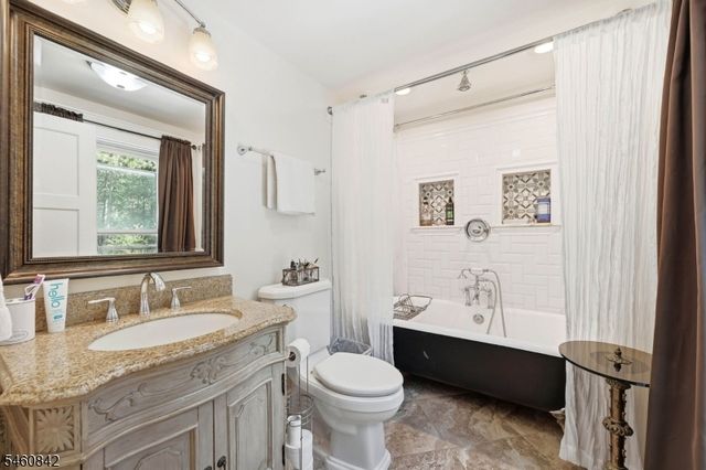 50 Ancora Rd, West Milford Twp., NJ 07421