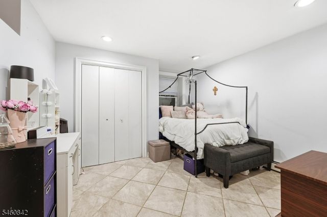 50 Ancora Rd, West Milford Twp., NJ 07421