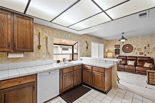 4474 Emerald Street 31, Torrance, CA 90503