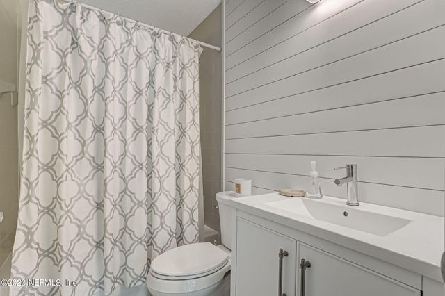 140 OCEANS EDGE Drive, Ponte Vedra Beach, FL 32082