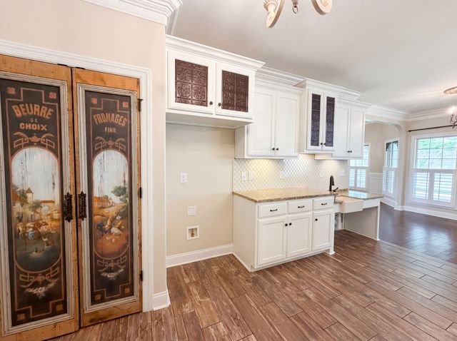 7009 Whisperwood Ave, Spring Hill, TN 37174