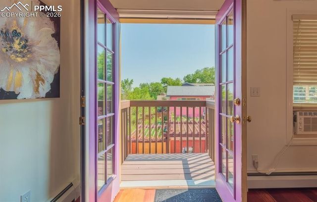 13 Oak Place, Manitou Springs, CO 80829