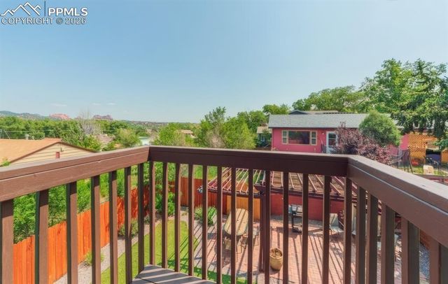 13 Oak Place, Manitou Springs, CO 80829