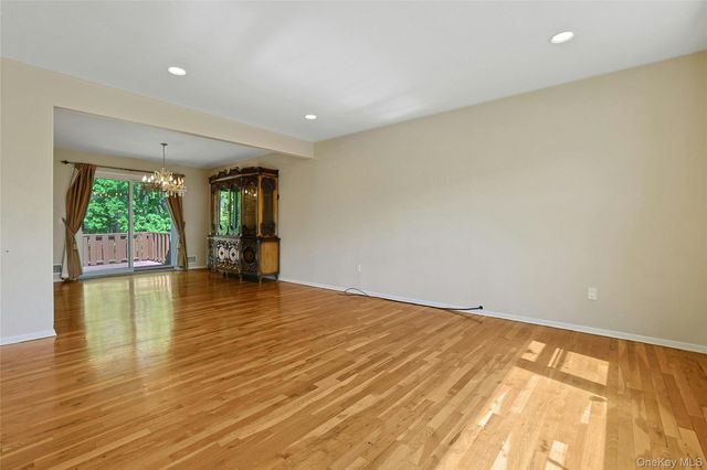 48 Lake Nanuet Drive, Nanuet, NY 10954