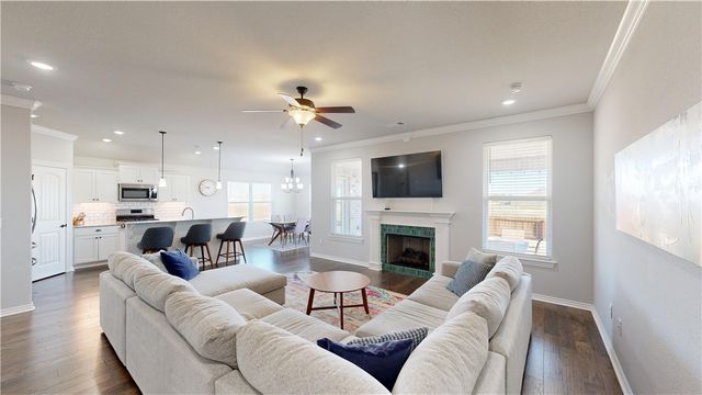 4394 W Barhem Drive, Fayetteville, AR 72704