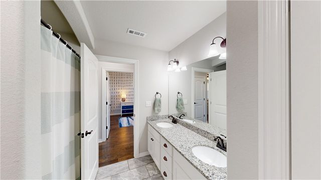 4394 W Barhem Drive, Fayetteville, AR 72704