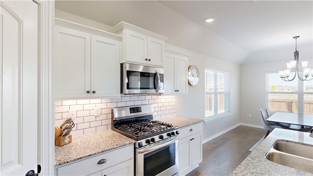 4394 W Barhem Drive, Fayetteville, AR 72704