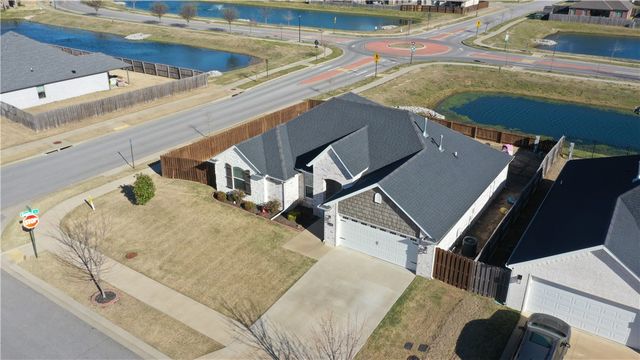 4394 W Barhem Drive, Fayetteville, AR 72704