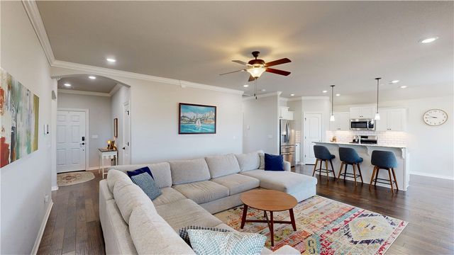 4394 W Barhem Drive, Fayetteville, AR 72704