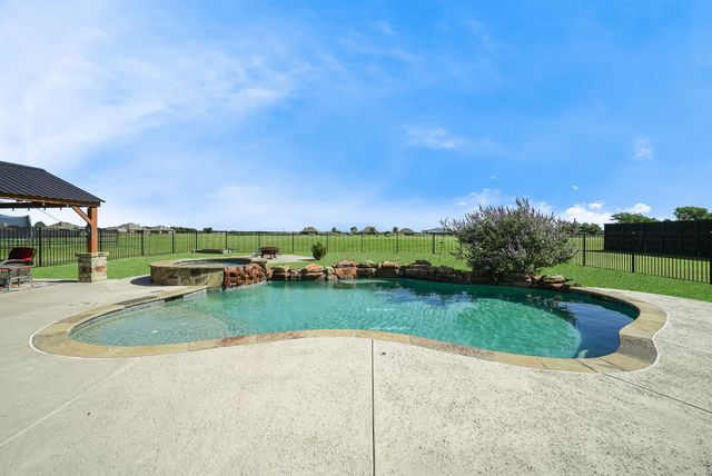 2423 County Road 2710, Caddo Mills, TX 75135