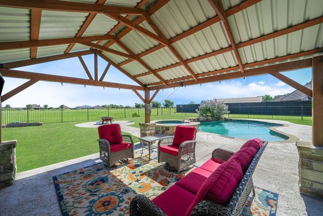 2423 County Road 2710, Caddo Mills, TX 75135
