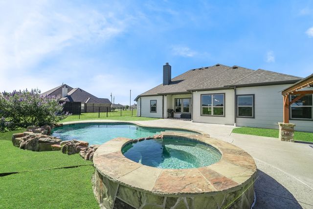 2423 County Road 2710, Caddo Mills, TX 75135