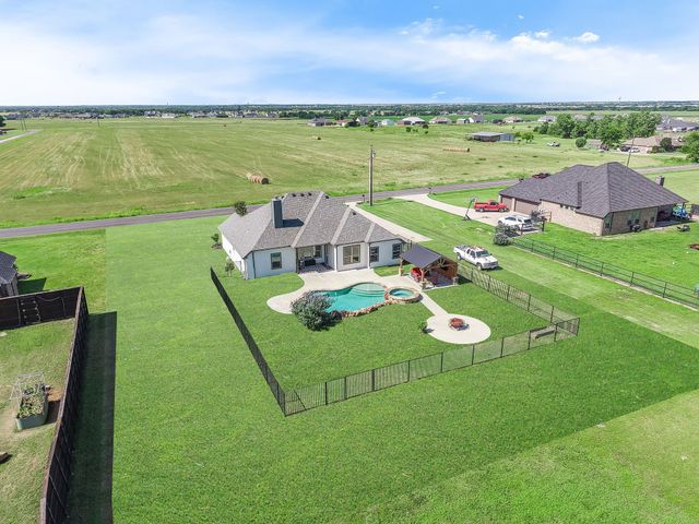 2423 County Road 2710, Caddo Mills, TX 75135