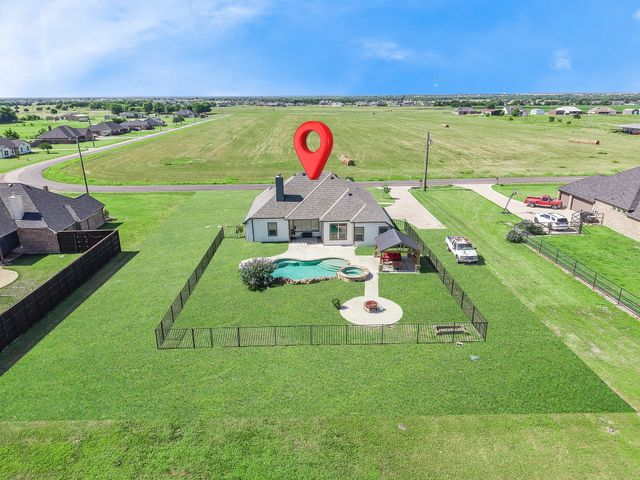 2423 County Road 2710, Caddo Mills, TX 75135