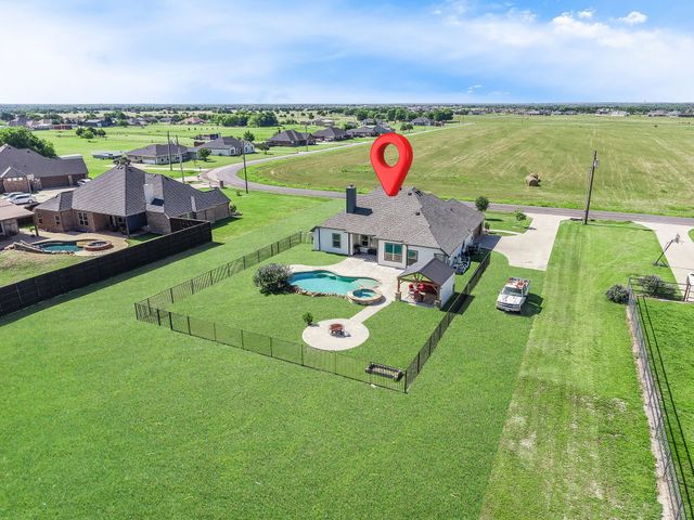 2423 County Road 2710, Caddo Mills, TX 75135