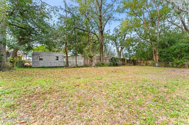 325 TOCCOA RD Road, Orange Park, FL 32073