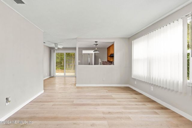 325 TOCCOA RD Road, Orange Park, FL 32073