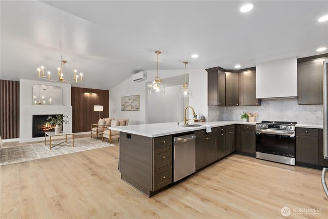 693 Shultz Drive, Bellingham, WA 98226